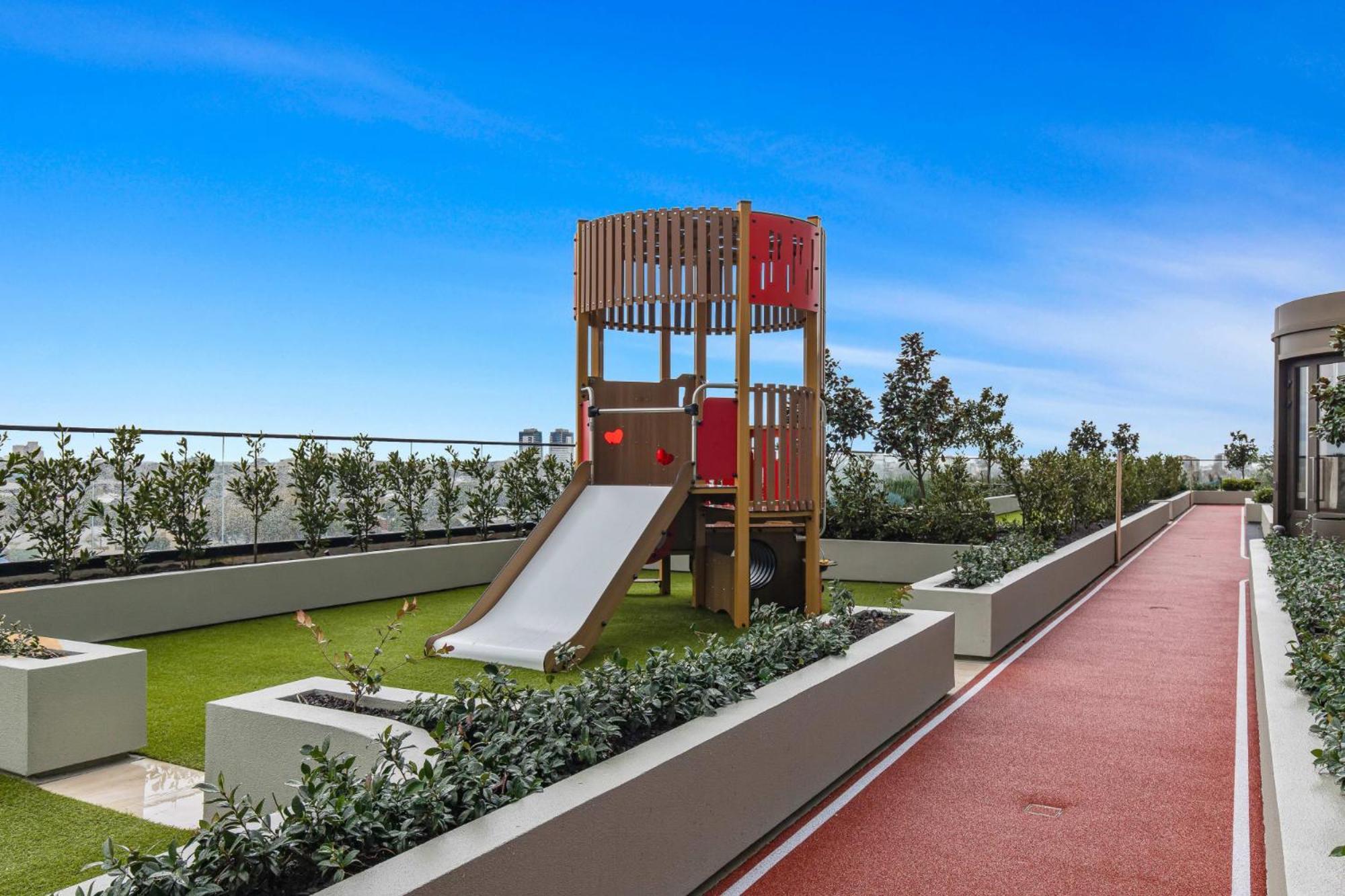 Apartment Southbank 1-bed With Study, Pool And Gym *