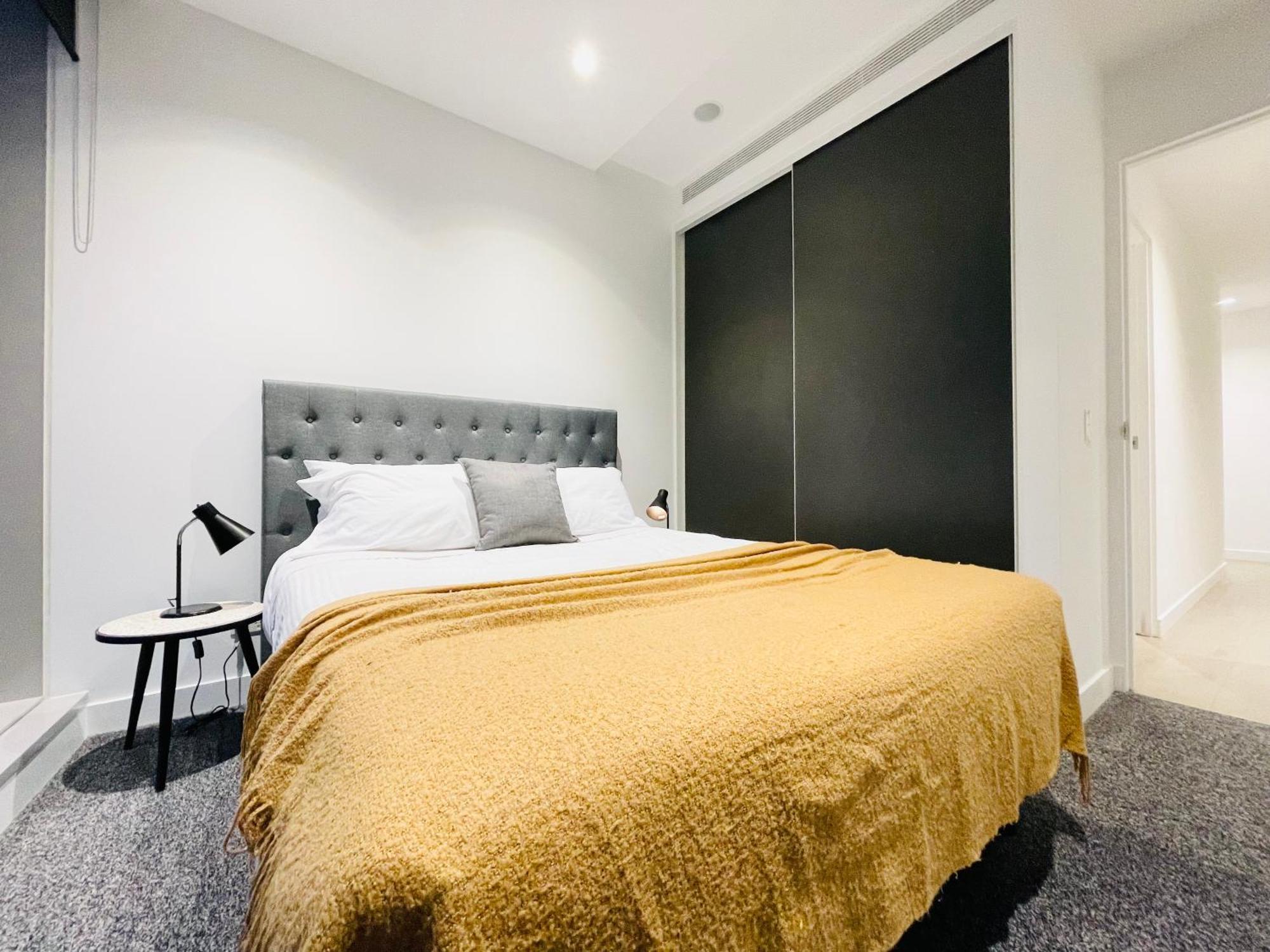 Apartment Mega Style West Side Place Melbourne