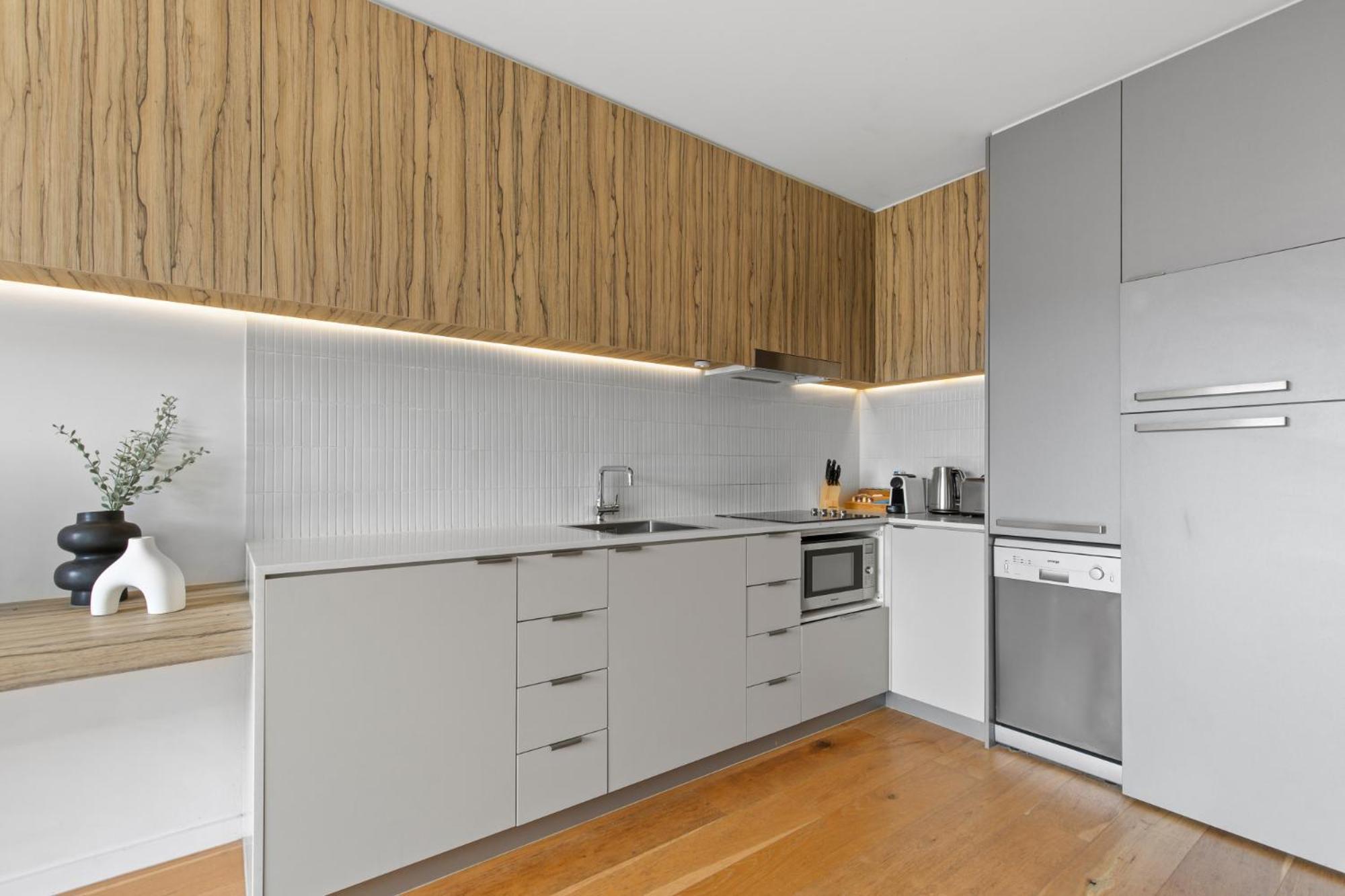 Lovely 1-bed With Balcony In St Kilda's Heart Apartment Melbourne