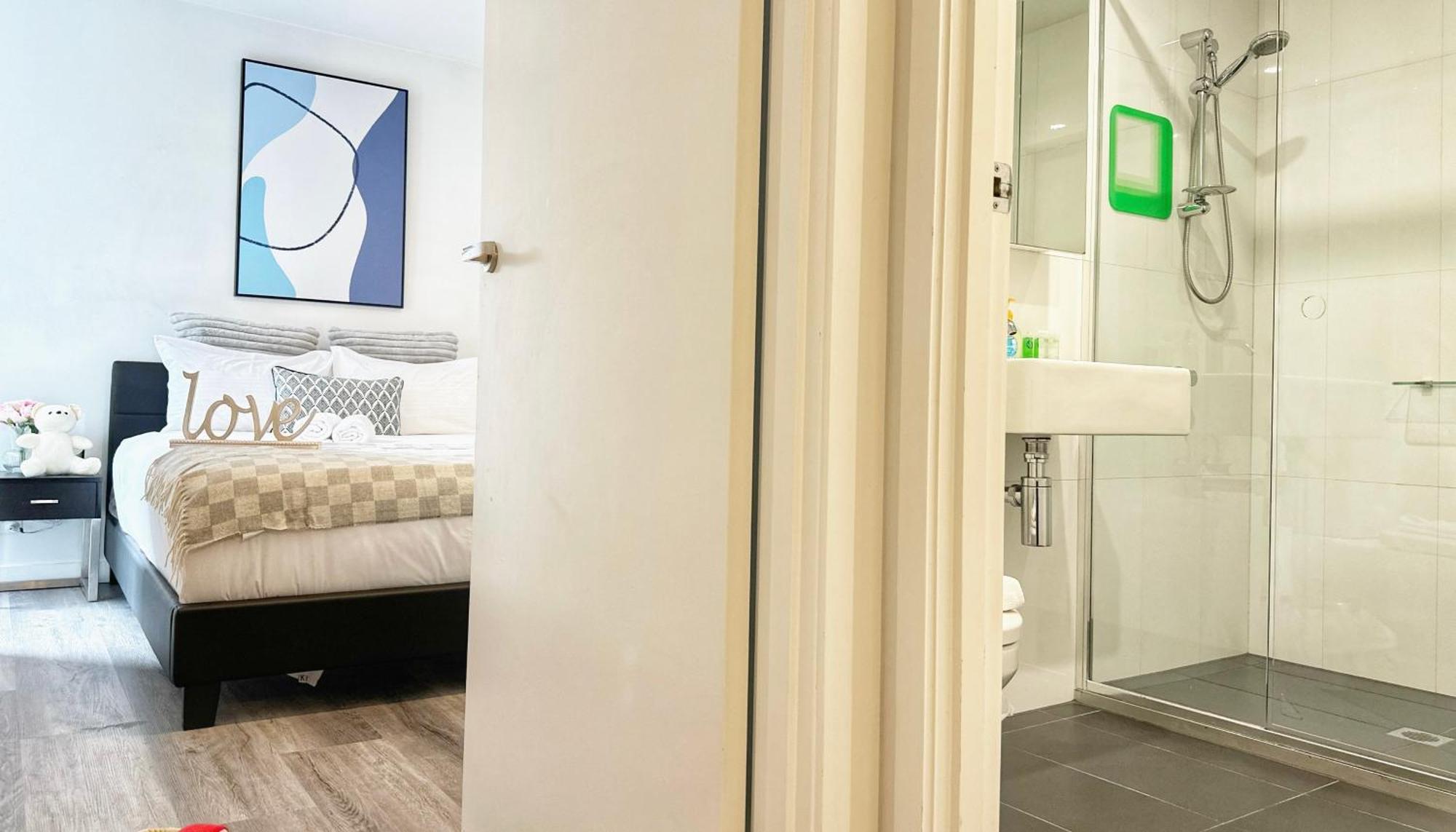 2bed2bath Yarrariver View By Convention And Exhibition Apartment *