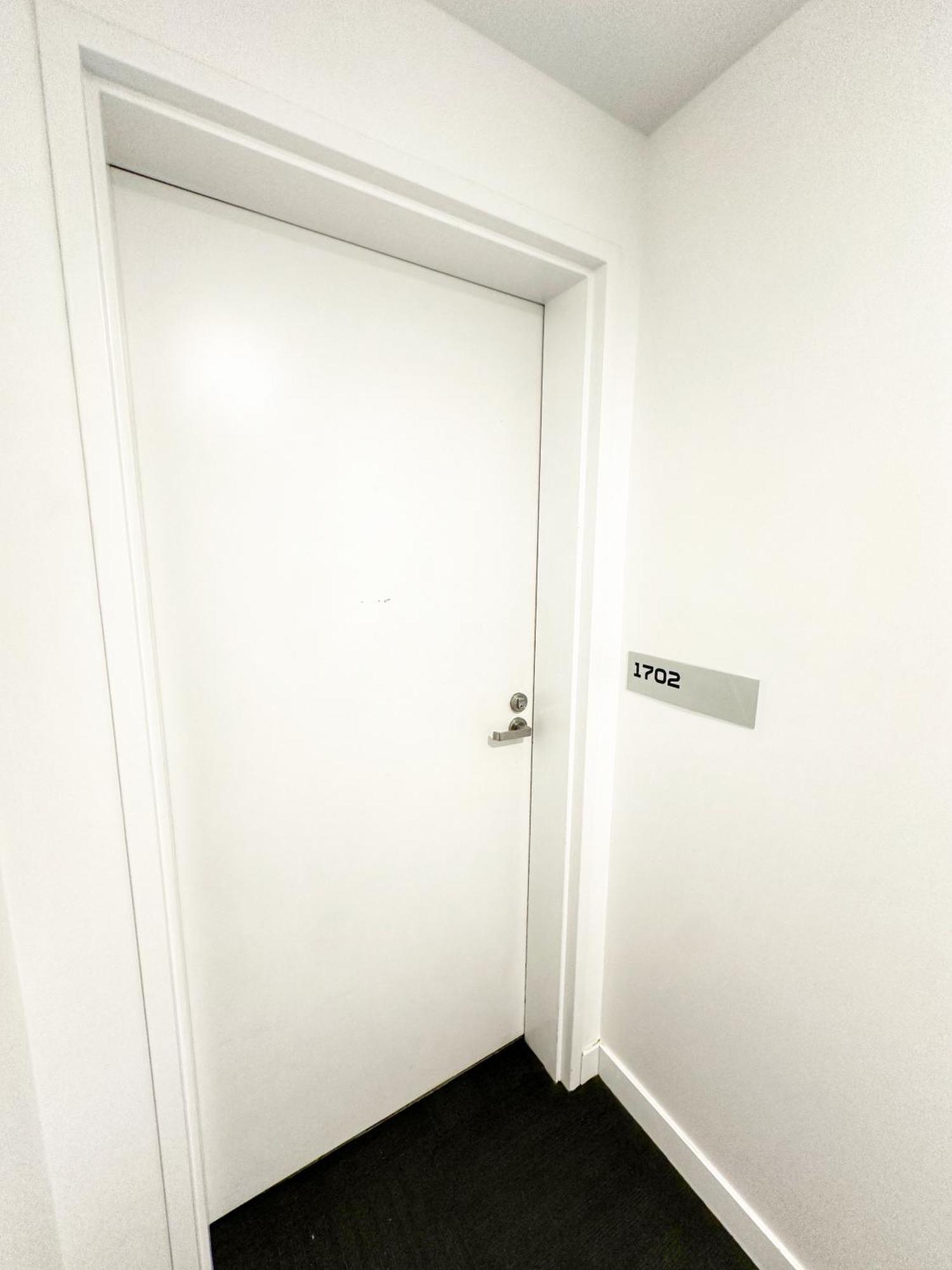 Apartment 2bed2bath Yarrariver View By Convention And Exhibition Melbourne