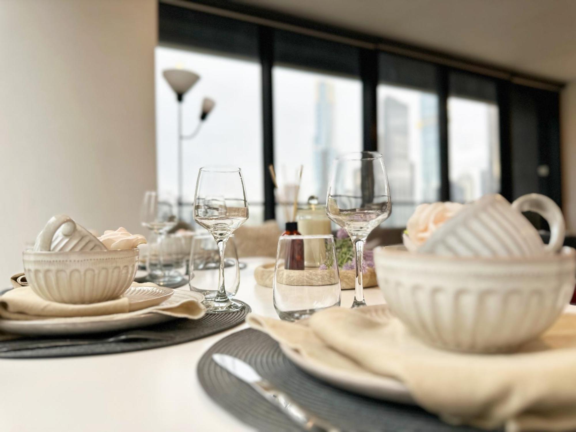 2bed2bath Yarrariver View By Convention And Exhibition Apartment