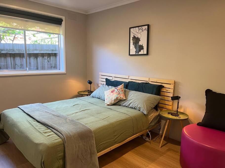 Holiday home Newly Refurbished House- Superfast Internet Melbourne