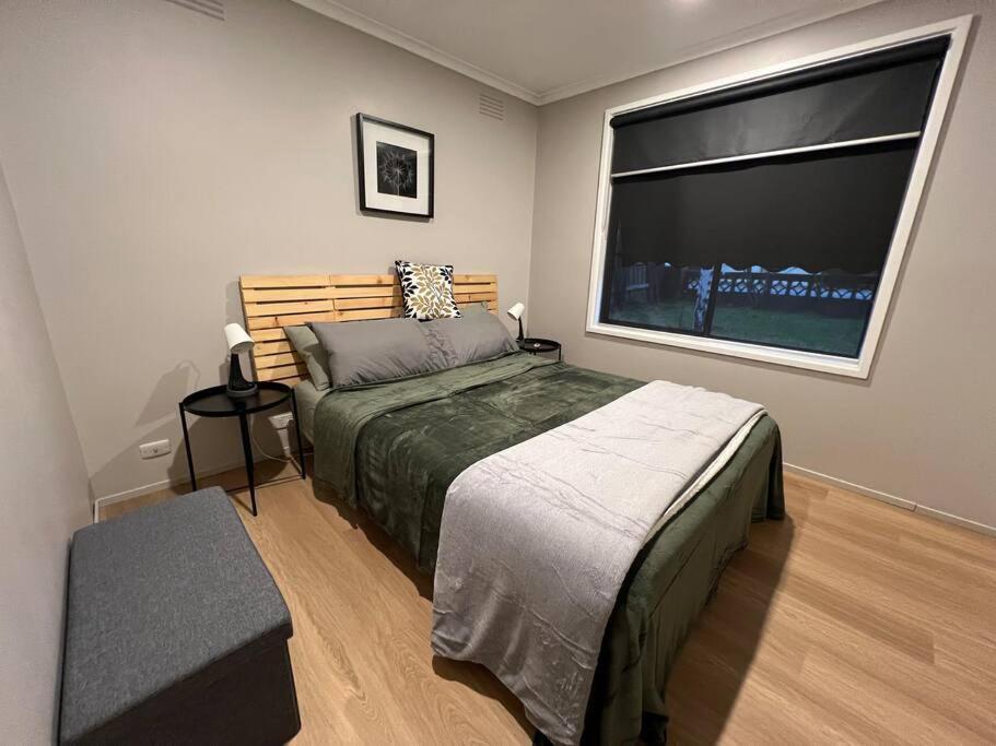Holiday home Newly Refurbished House- Superfast Internet *