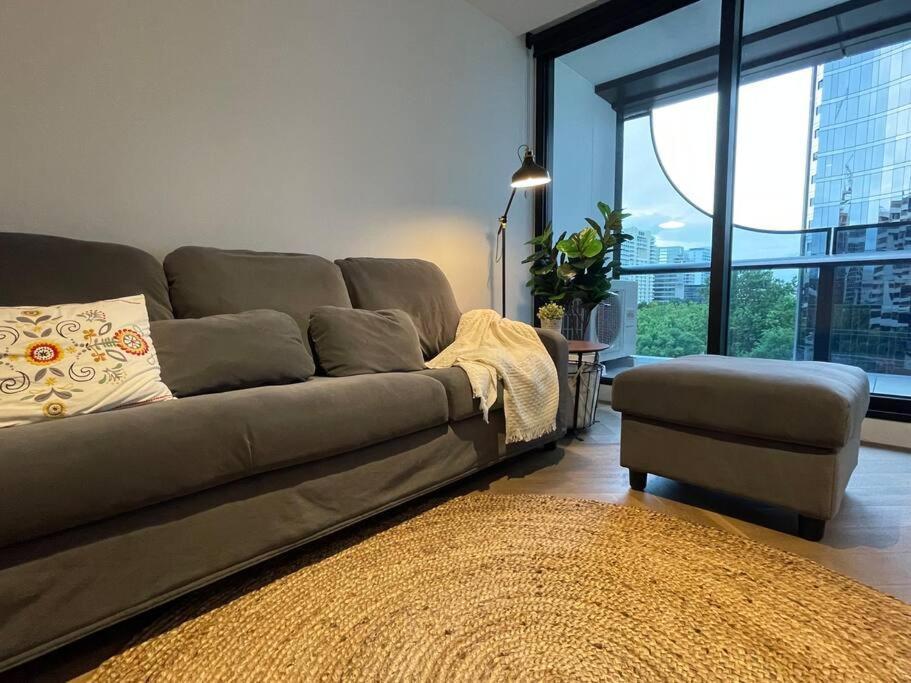 Boulevard Retreat 2b2b In With Pool Melbourne
