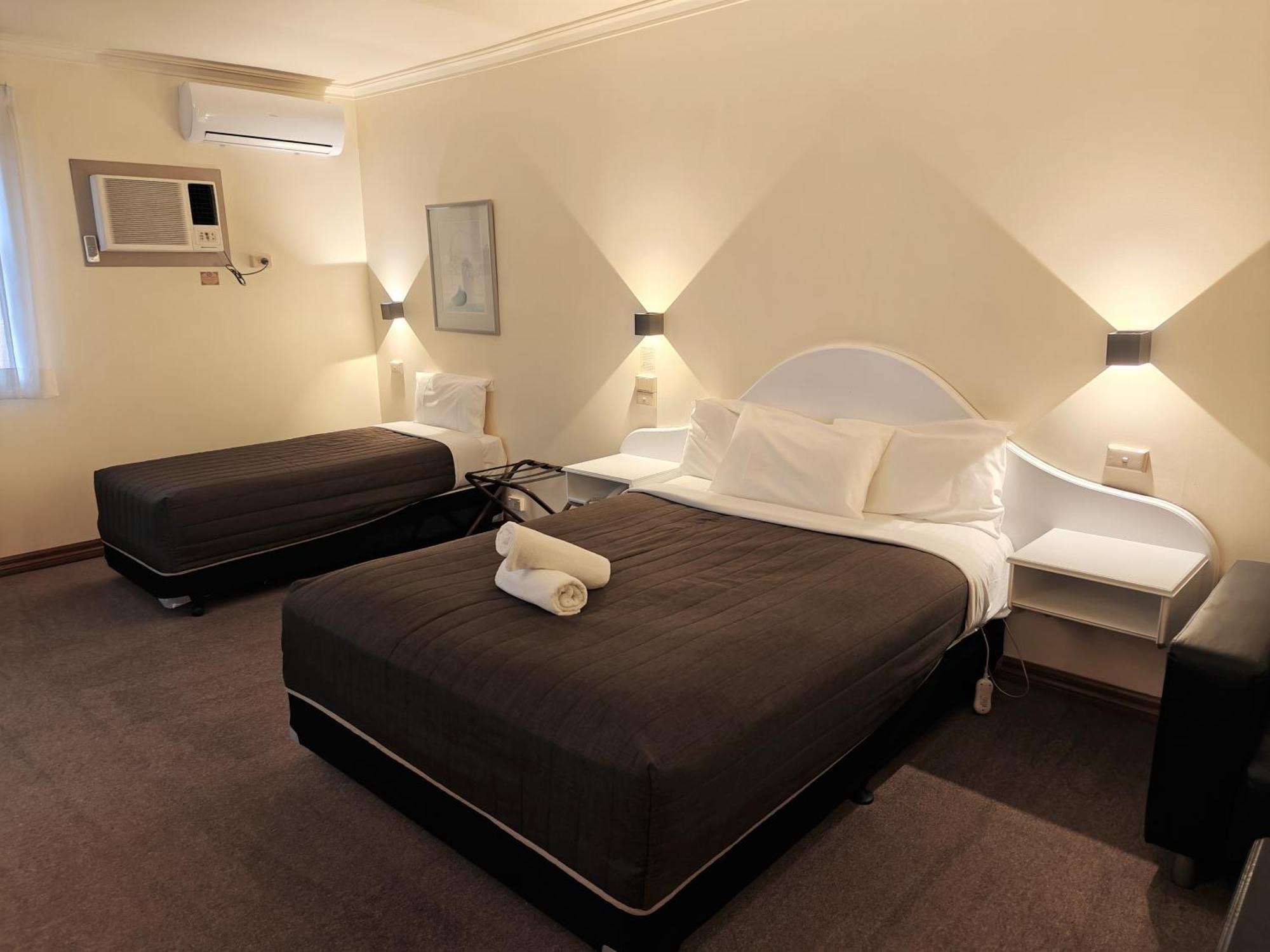 Motel St Georges Motor