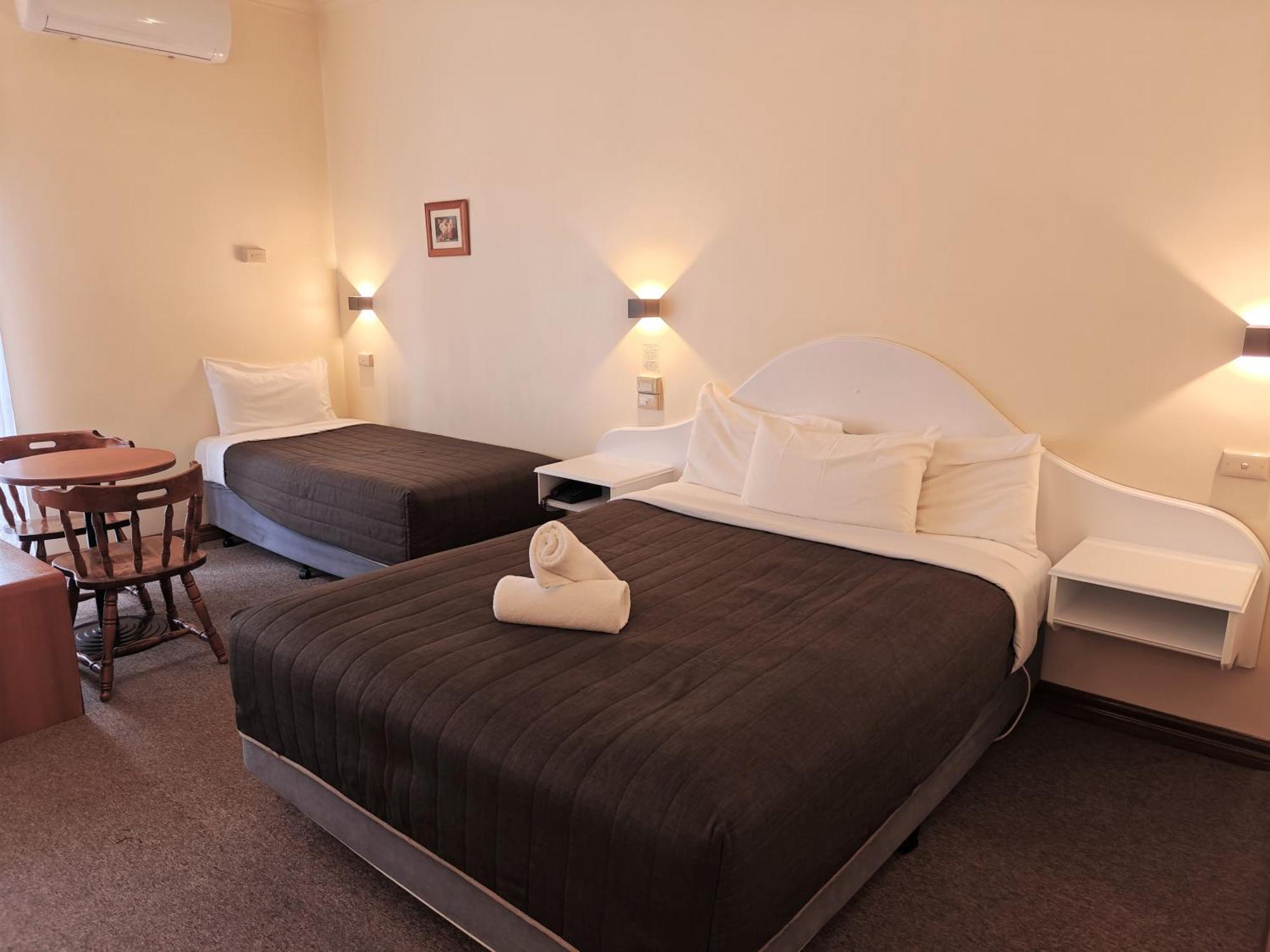 St Georges Motor 3* Melbourne