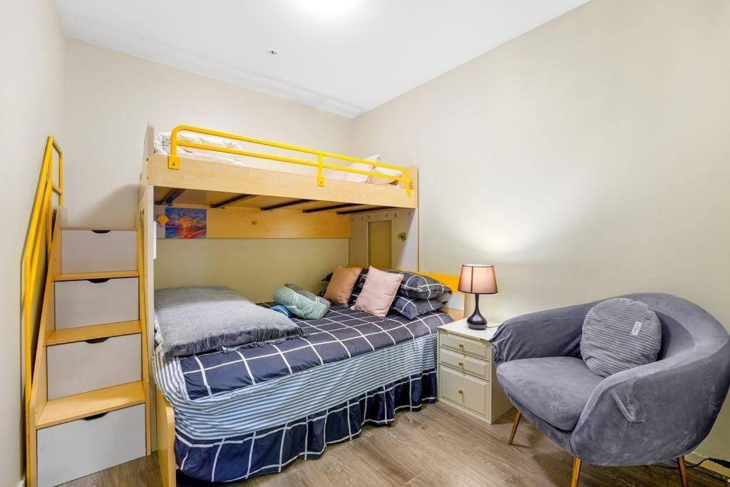 Quiet Tatami-style On Collins St Near Southern Cross Station Apartment *