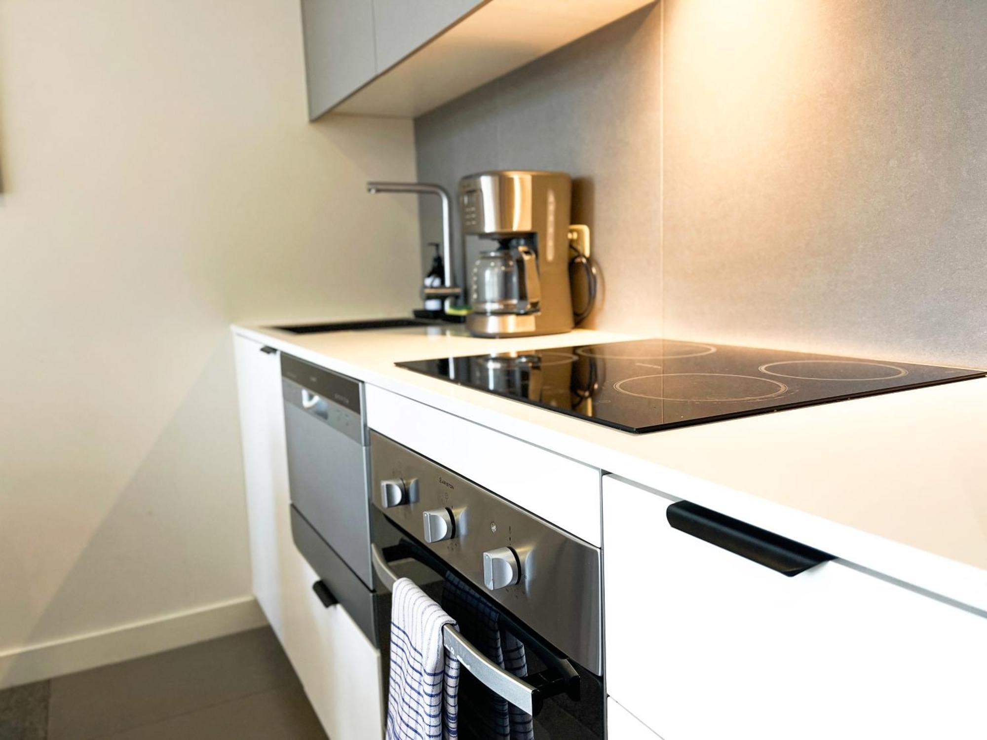 Modern And Chic 1bd In The Cbd Apartment