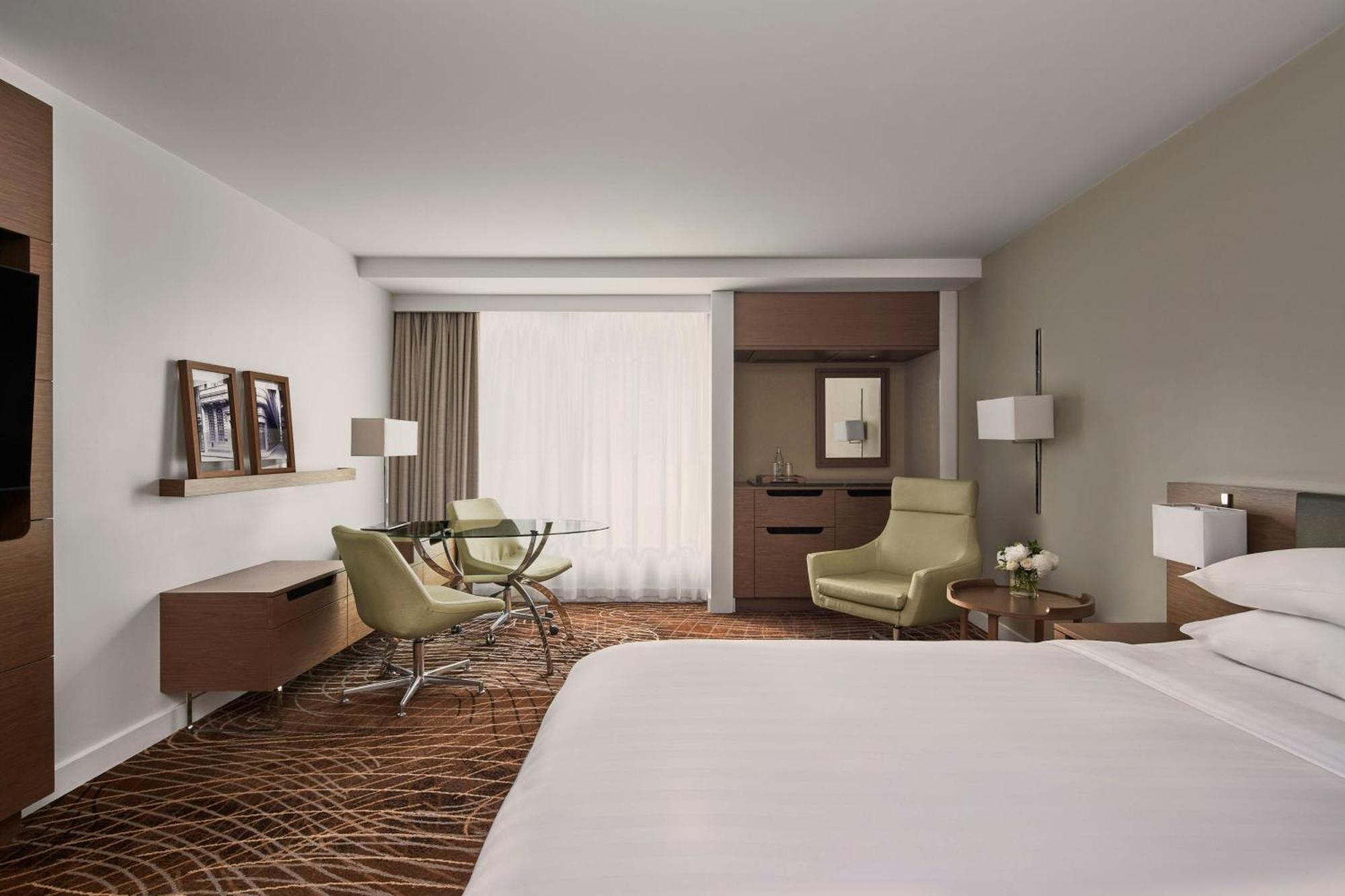 Hotel Marriott 5*