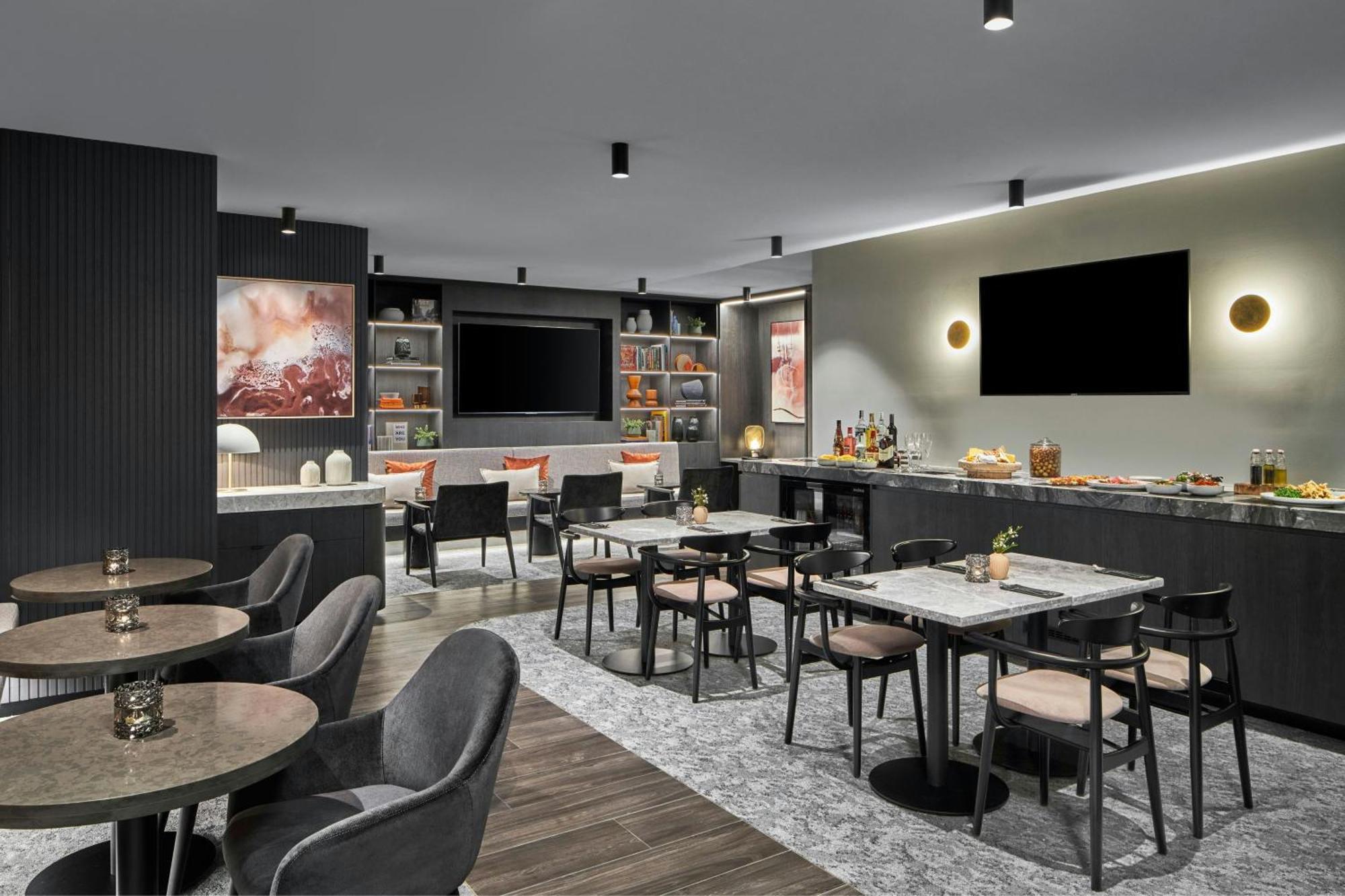 Hotel Marriott 5*
