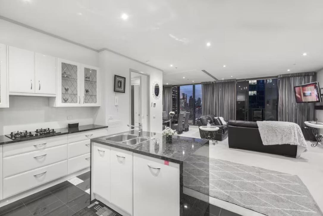 Apartment Exquisite 2 Brm 2 Bth Penthouse At Crown Precinct Melbourne