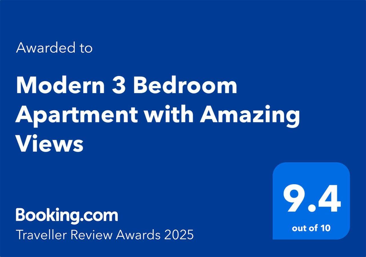 Modern 3 Bedroom With Amazing Views Apartment