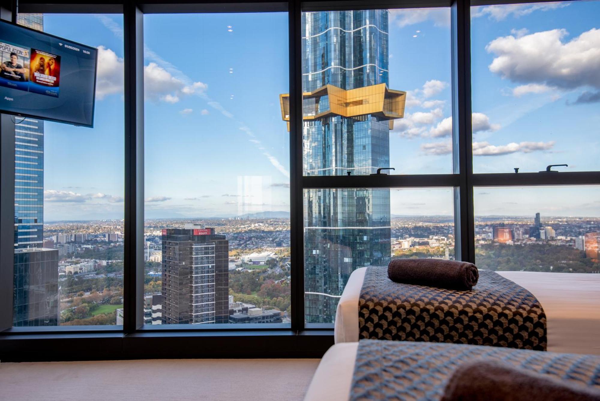 Apartment Sub-penthouse Style With Amazing Views Melbourne