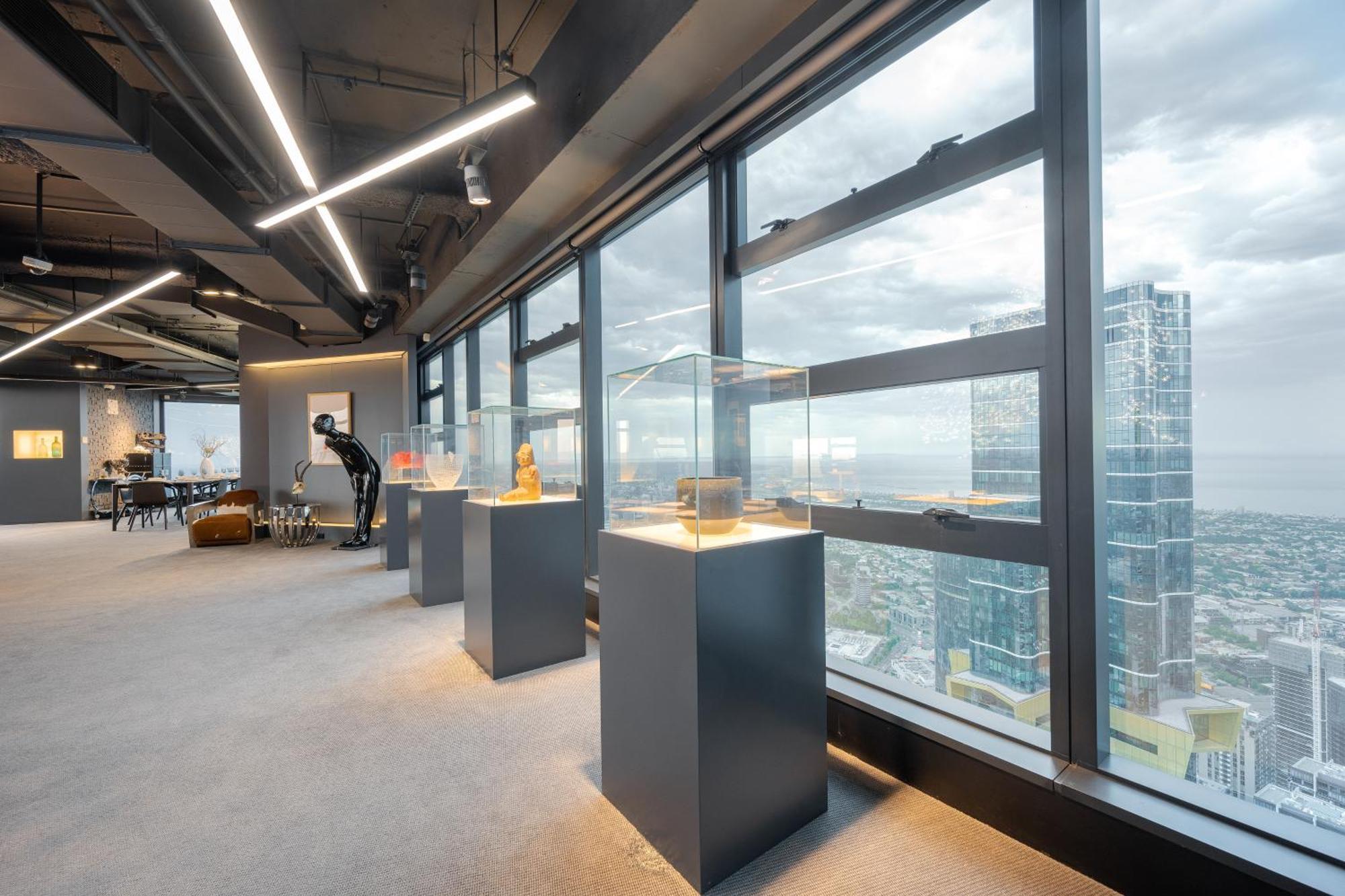 Apartment Luxurious Entire Floor Penthouse At Eureka Tower