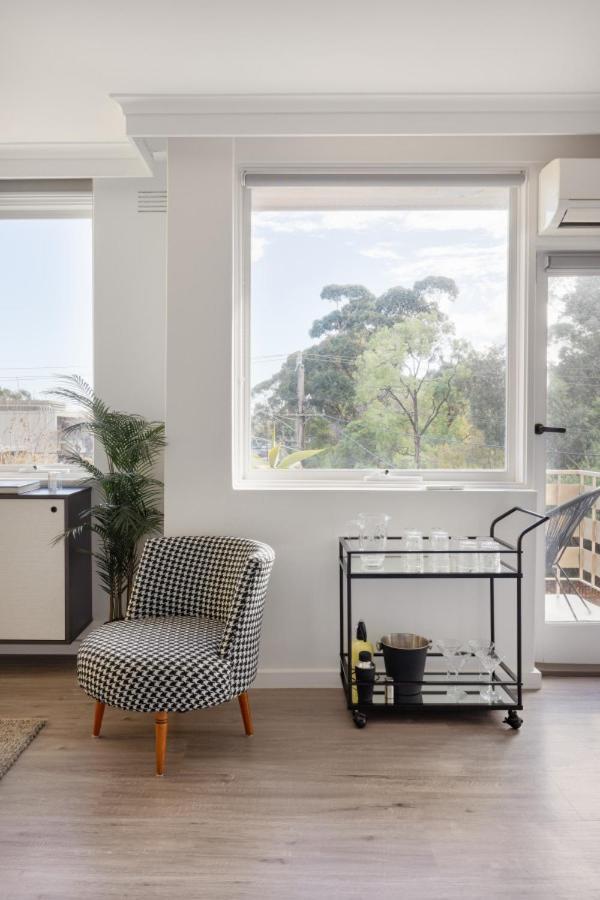 Trendy Elwood Holiday home *