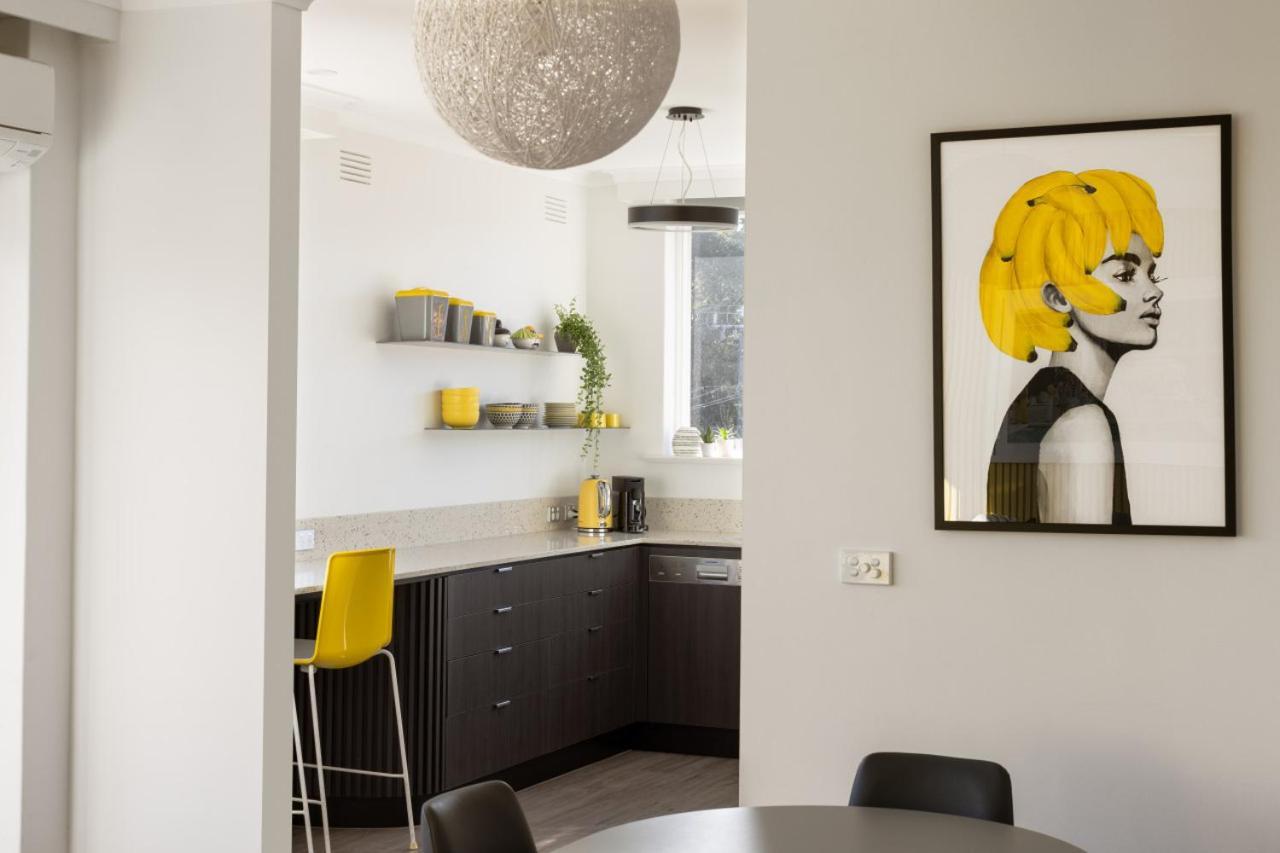Trendy Elwood Holiday home