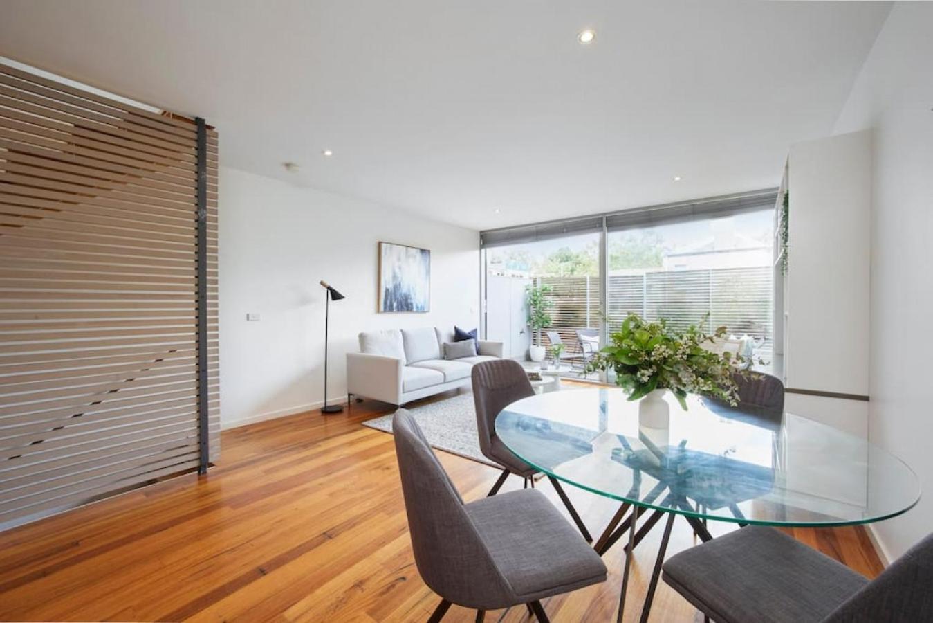 Lovely 2 Bedroom In Carlton Holiday home