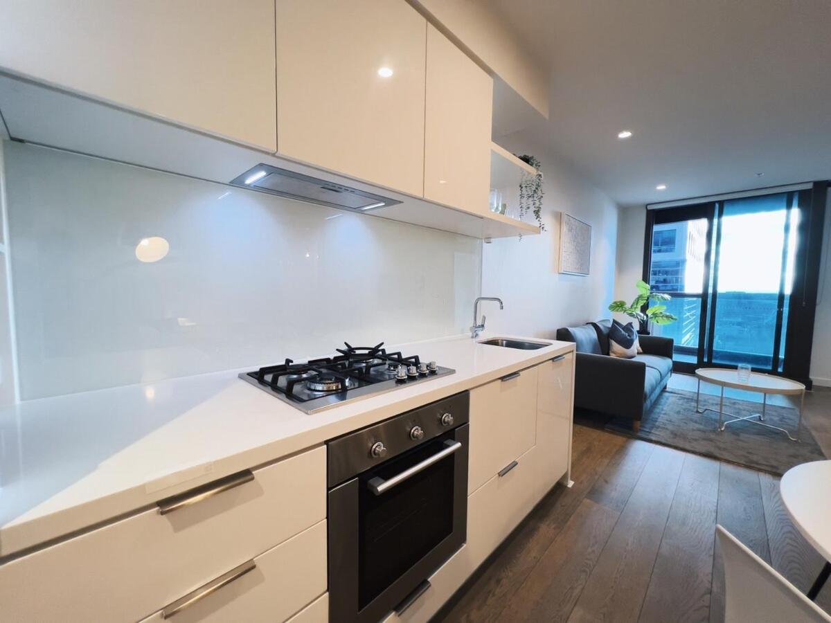 Sky - L32 View Apartment Melbourne