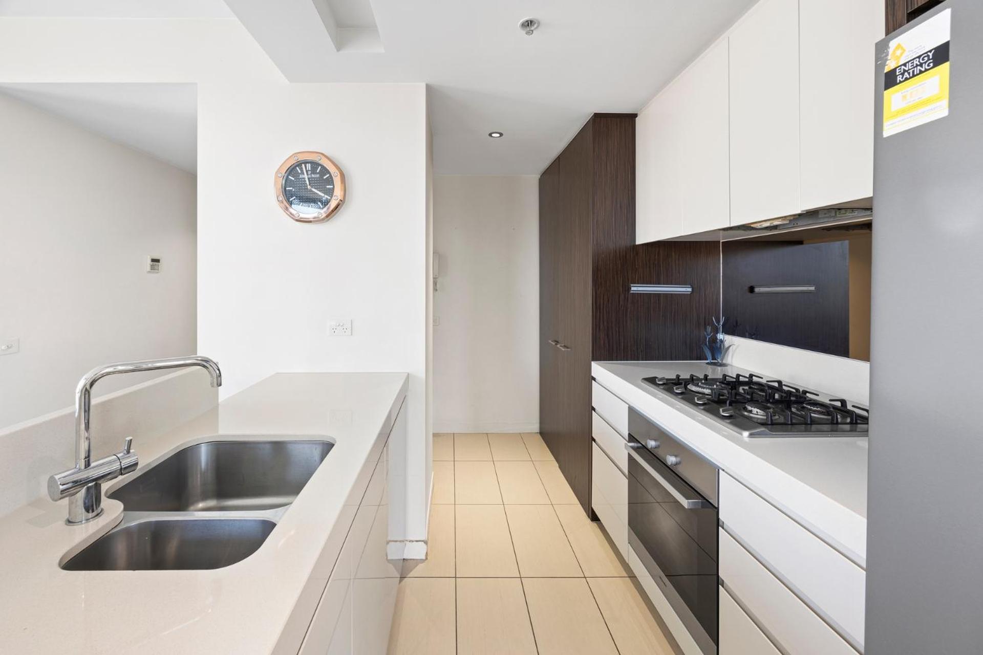 Spacious 2-bedroom Suite, Luxury Living, With Indoor Pool, Sauna, Gym