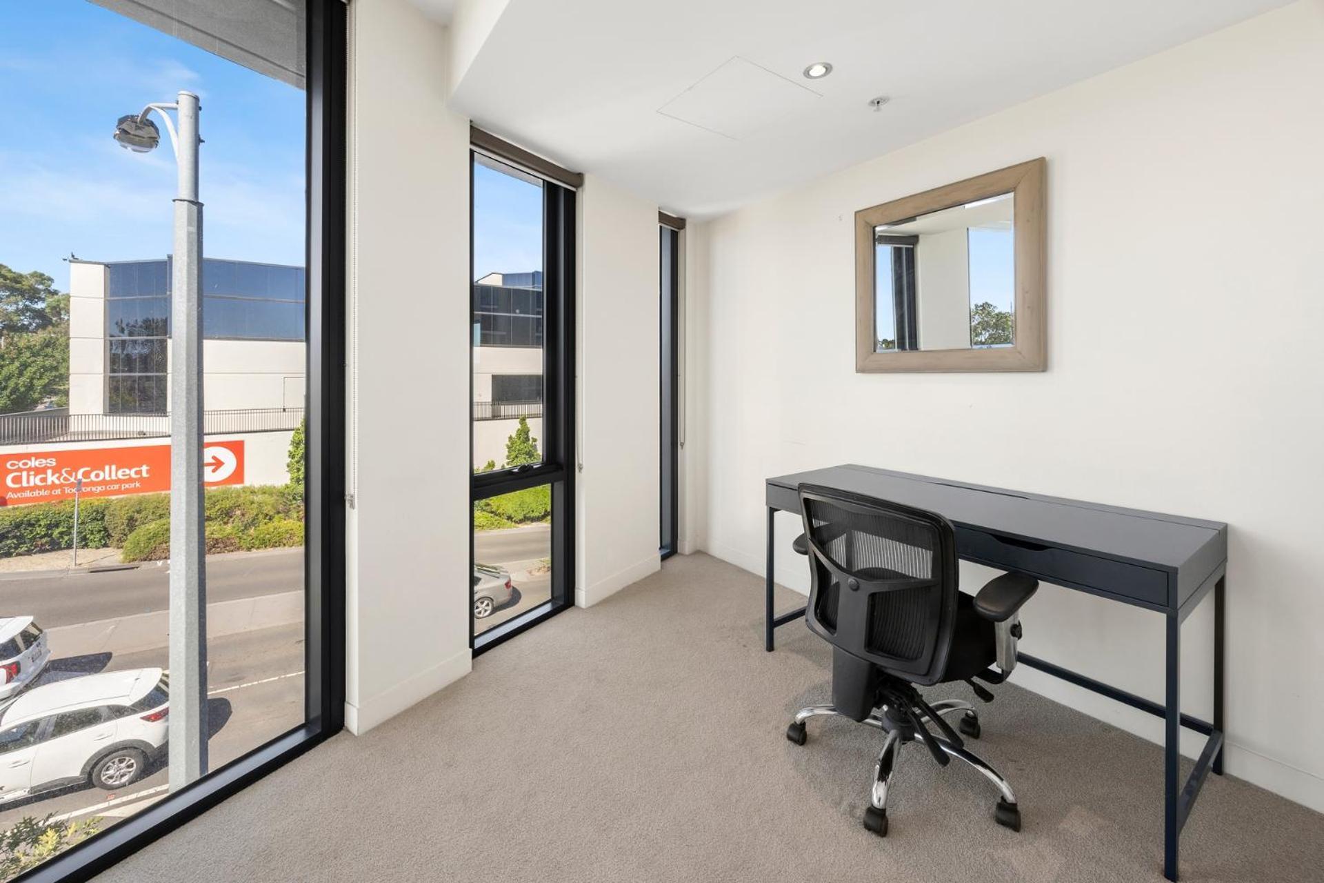 Spacious 2-bedroom Suite, Luxury Living, With Indoor Pool, Sauna, Gym