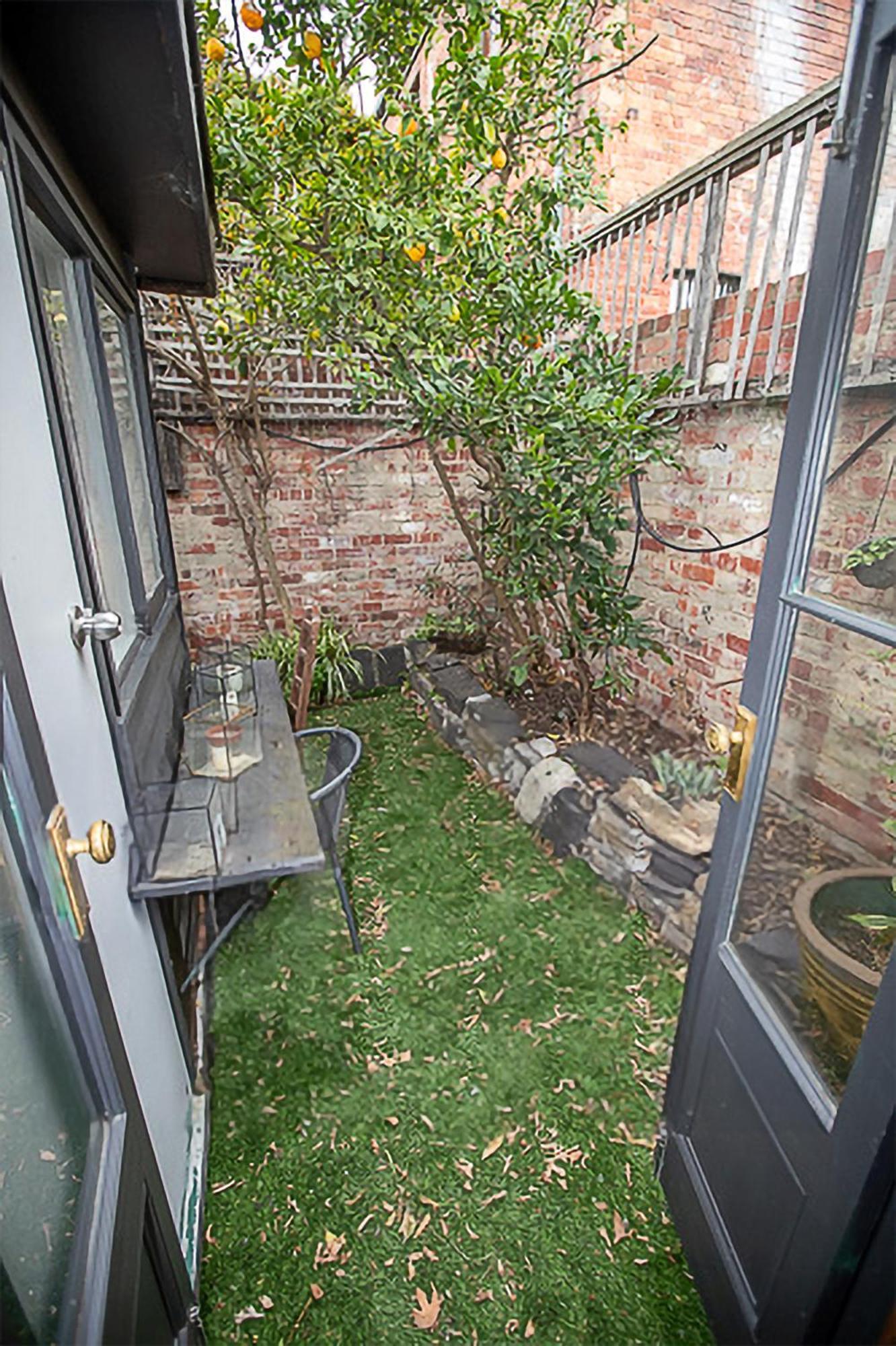 Fitzroy- Private 2-4 Guest #guesthouse #ausgp #directtram #f1