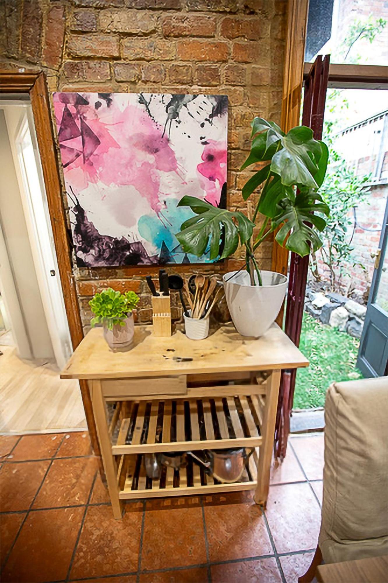 Fitzroy- Private 2-4 Guest #guesthouse #ausgp #directtram #f1 *