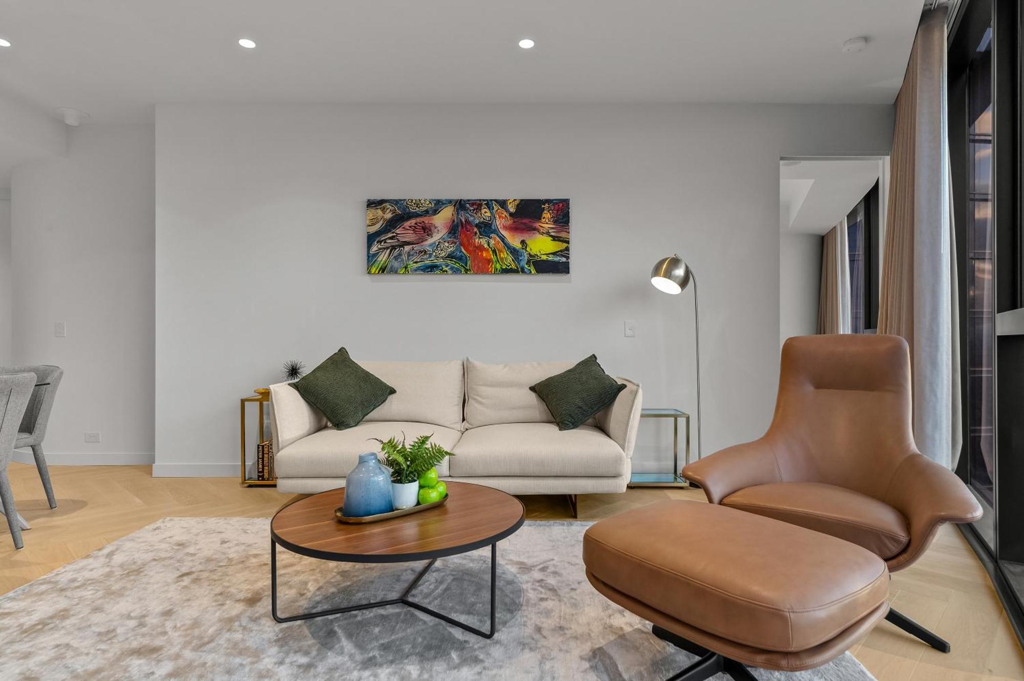 Sapphire Finest Cbd & Garden Views 3br 2b With Free Parking Apartment *