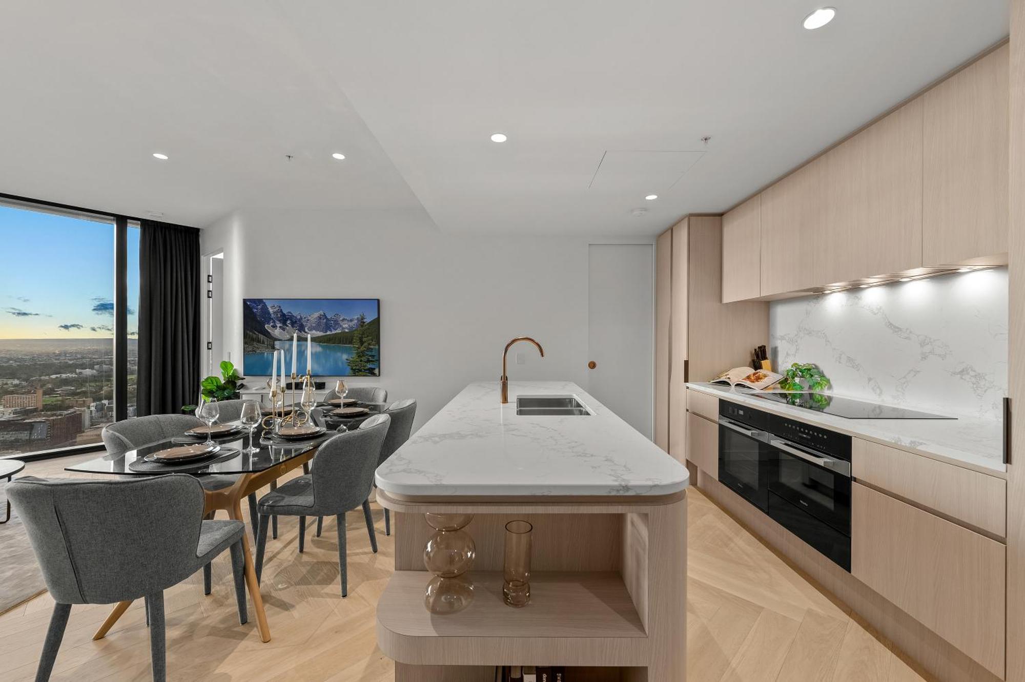 Sapphire Finest Cbd & Garden Views 3br 2b With Free Parking *