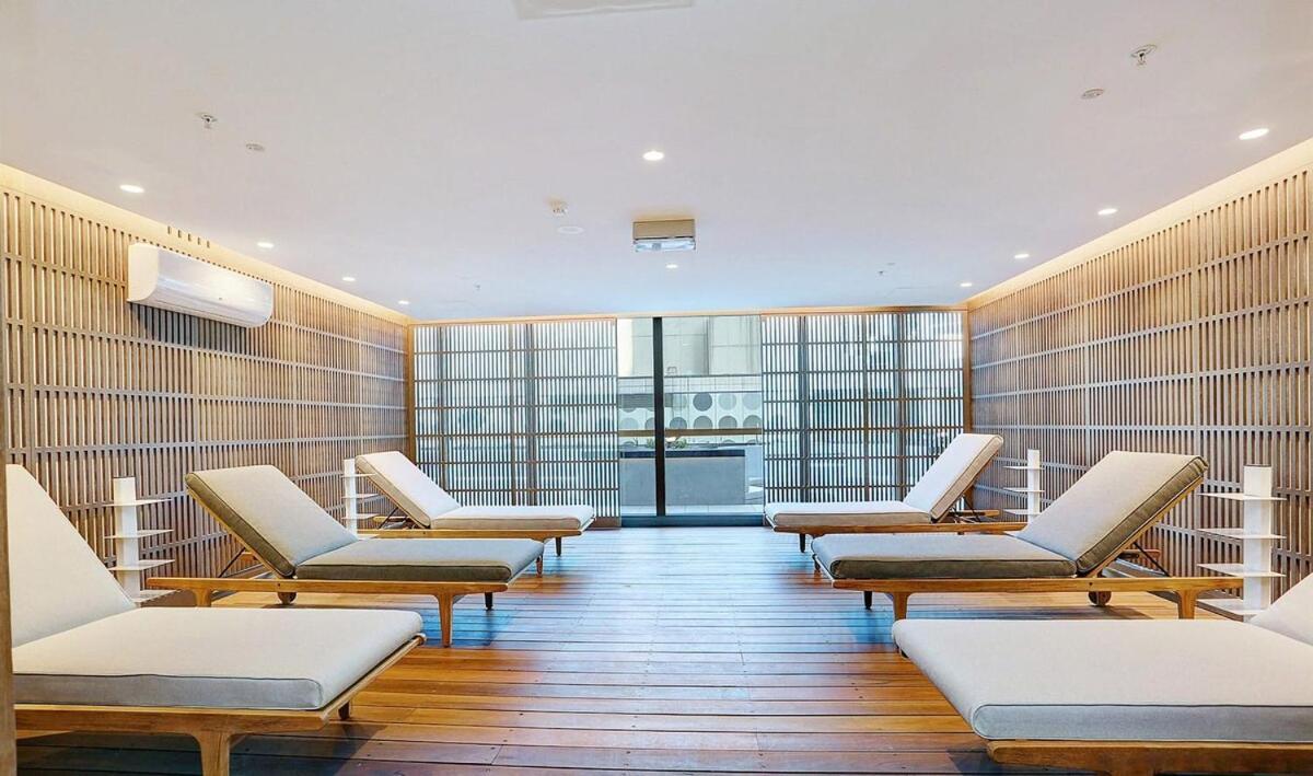 Amazing Cbd With Epic Views And Free Parking! * Melbourne