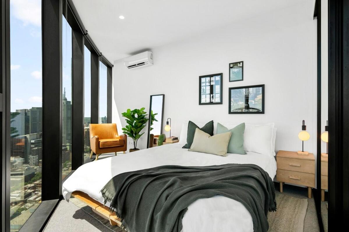 Apartment Amazing Cbd With Epic Views And Free Parking! *