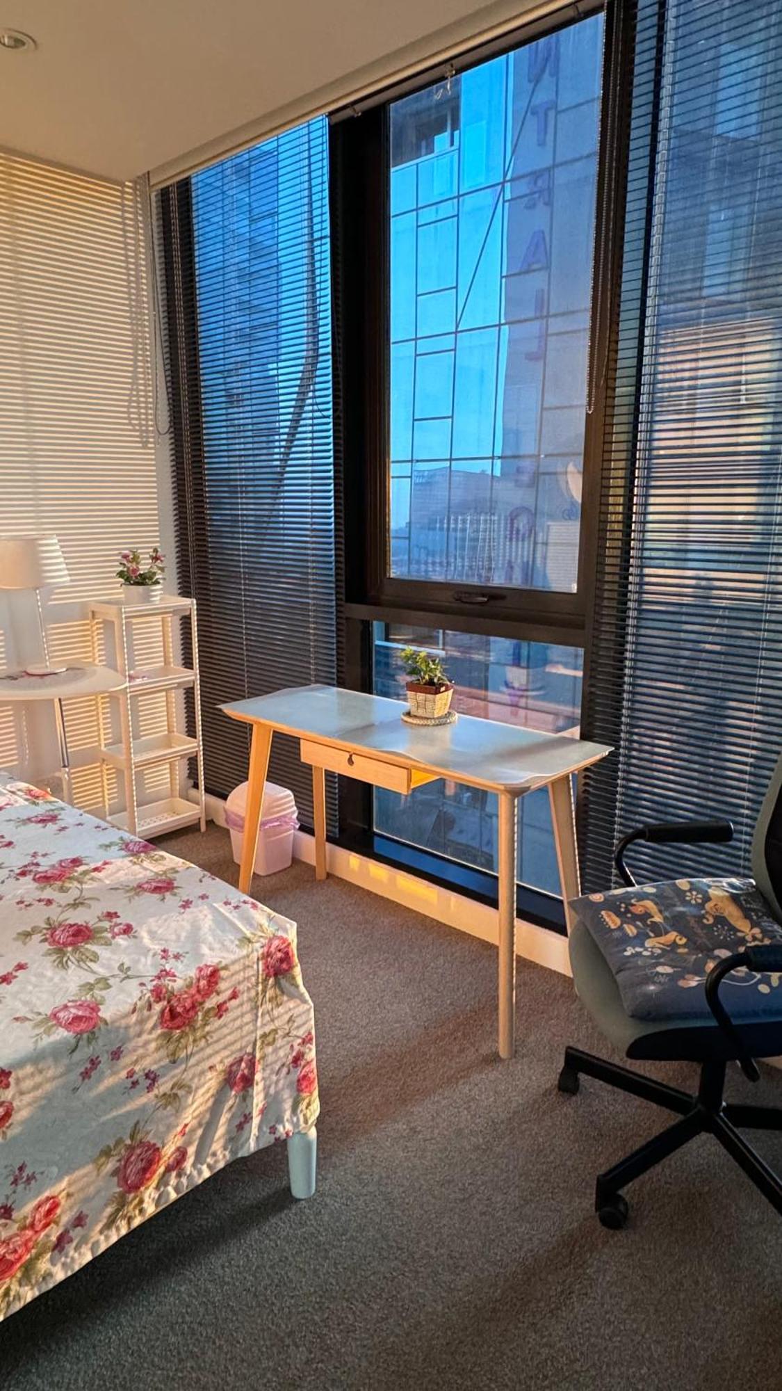 Cozy Apt In Melbourne Cbd Homestay