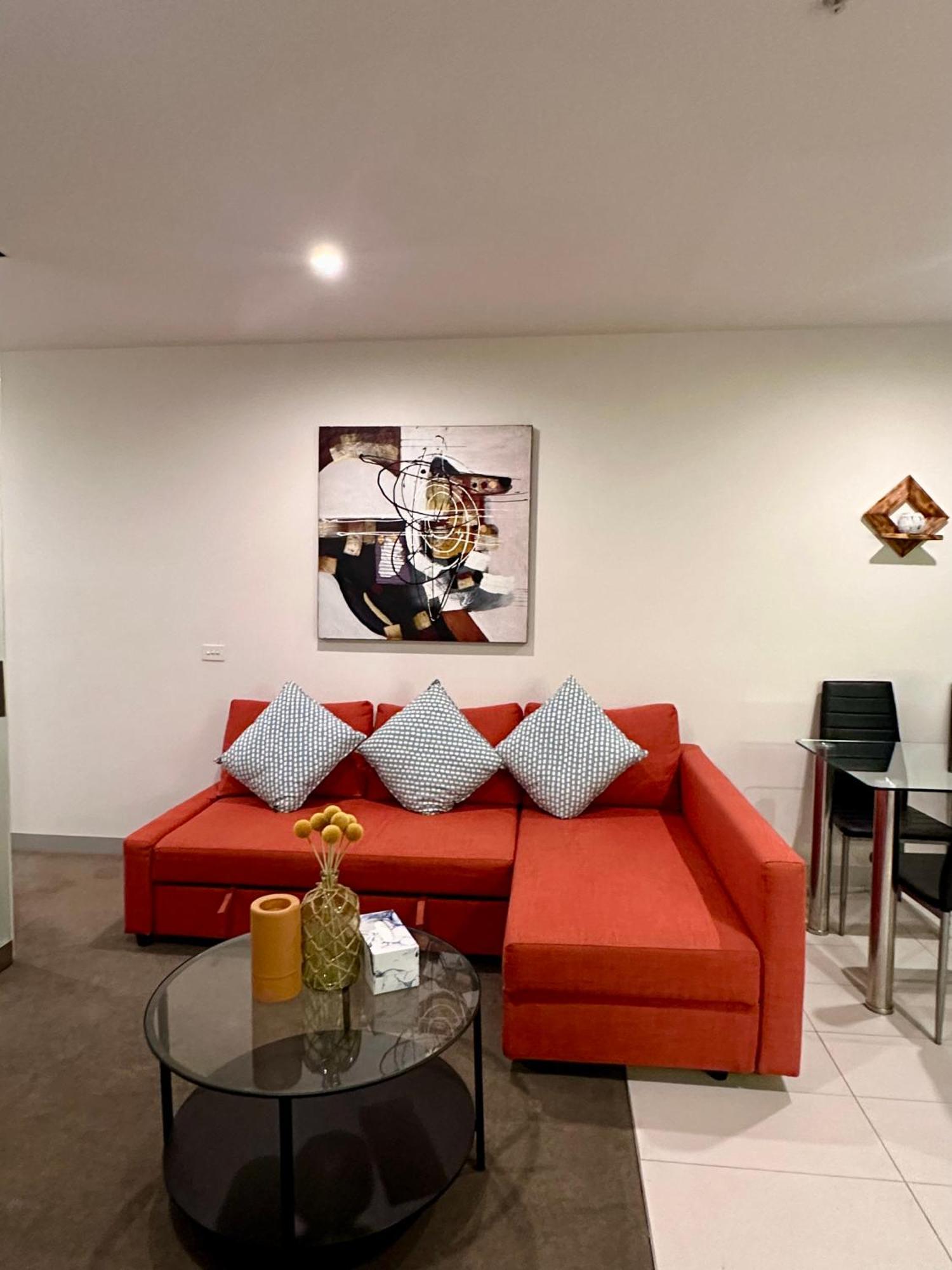 Apartment Premium With Balcony And Free Tram Access *