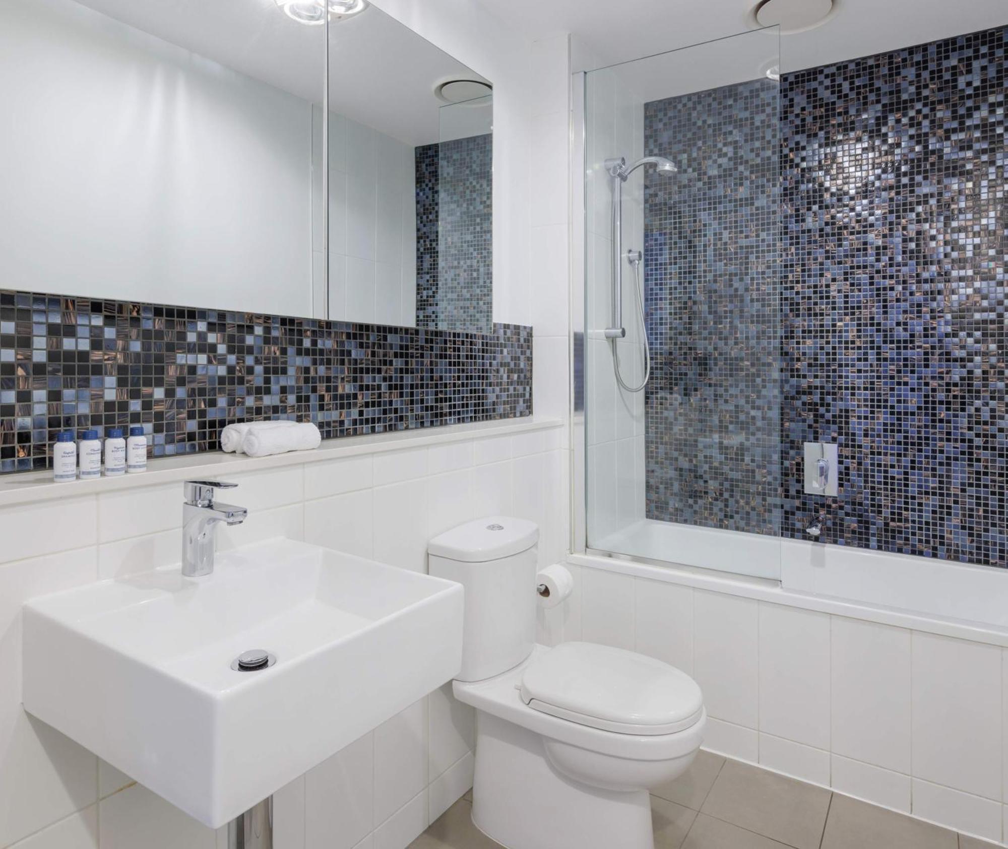 Oaks Flemington Apartment Melbourne