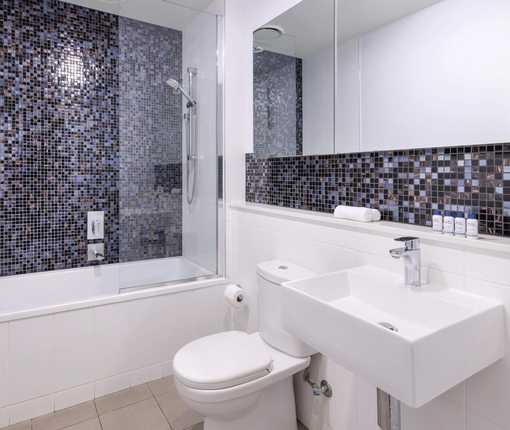 Oaks Flemington Apartment Melbourne