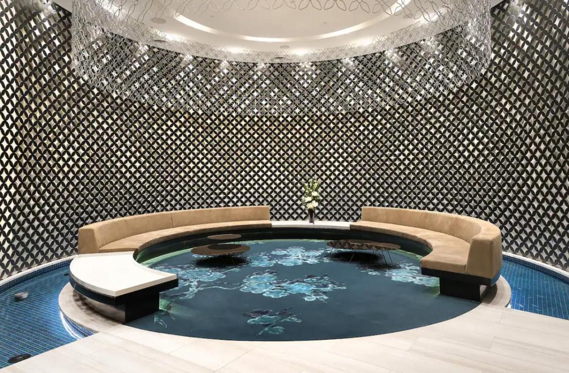Sub-penthouse Style With Amazing Views *