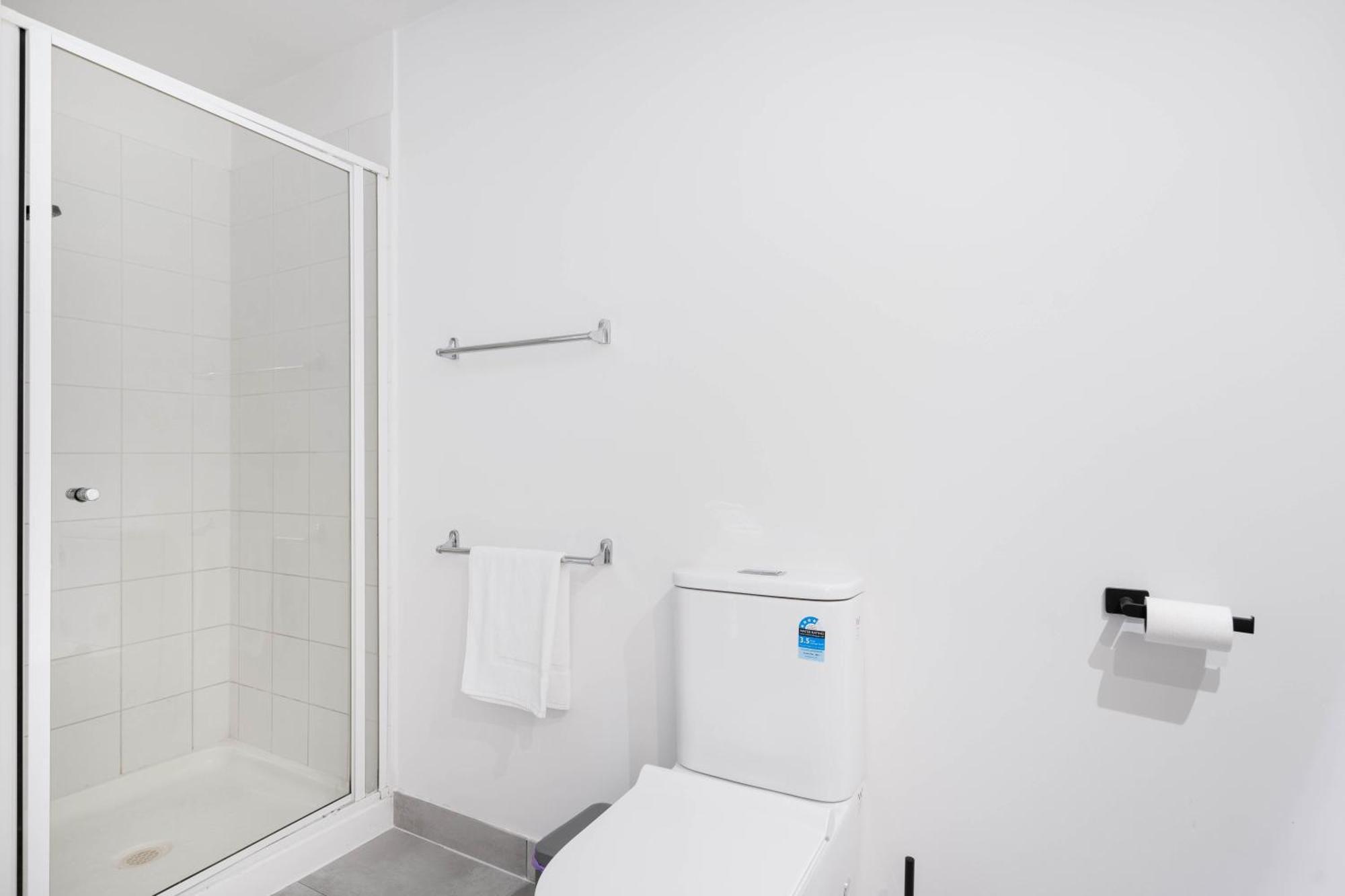 Spectacular 2br On St Kilda Rd #free Parking Gs05 Melbourne