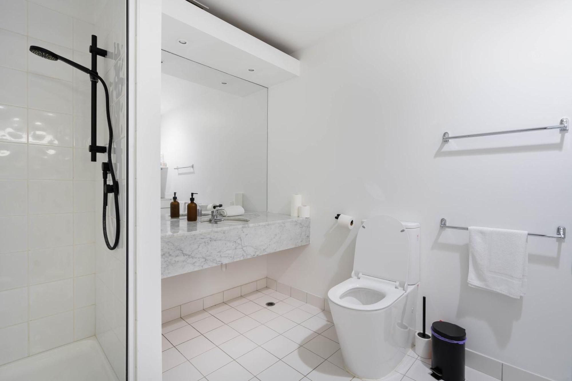 Spectacular 2br On St Kilda Rd #free Parking Gs05 Apartment Melbourne