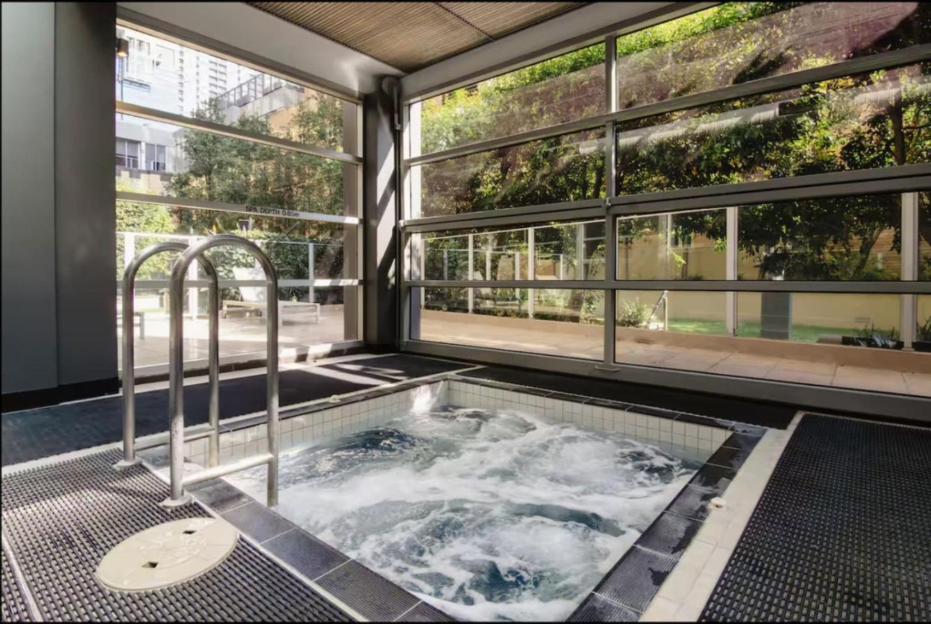Gorgeous Loft In Heritage Bldg Apartment *