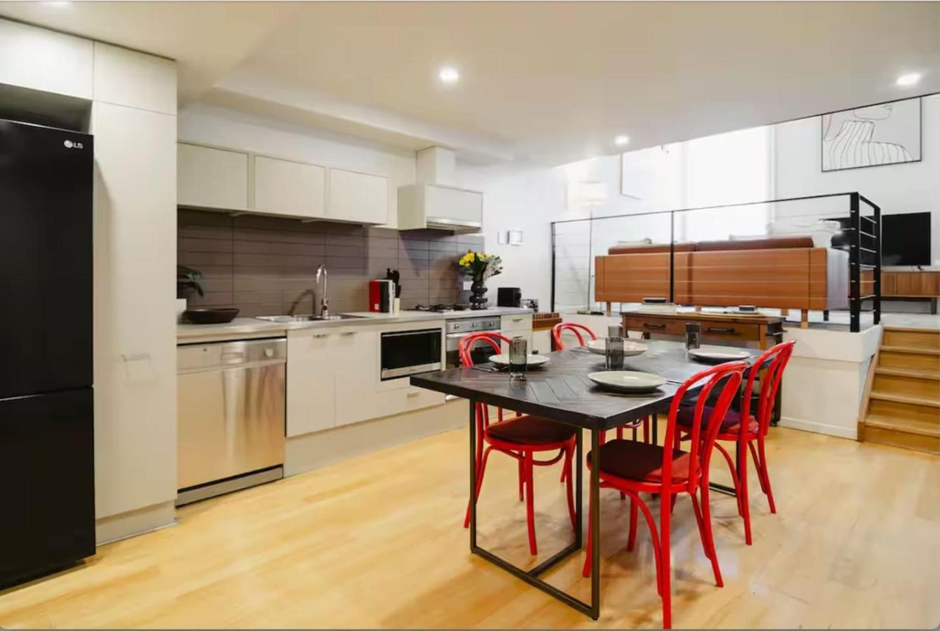 Gorgeous Loft In Heritage Bldg Apartment *