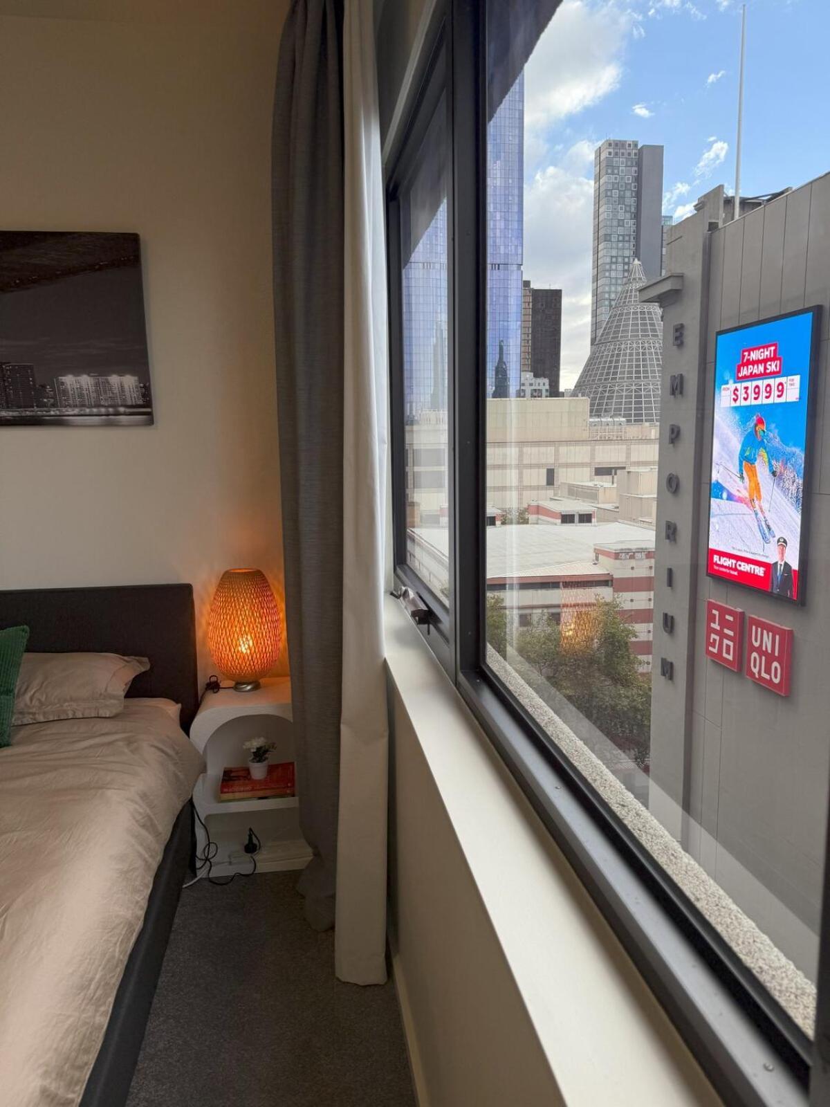 Emporium Luxe 1br King - Prime Cbd Location *