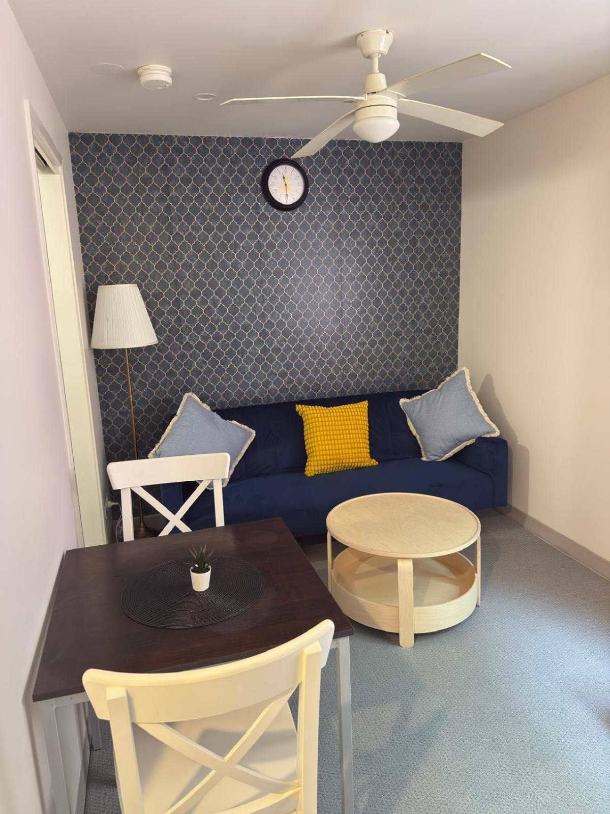 Apartment On Swanston Street Carlton *