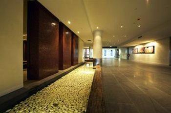 Flinders Wharf Aparthotel
