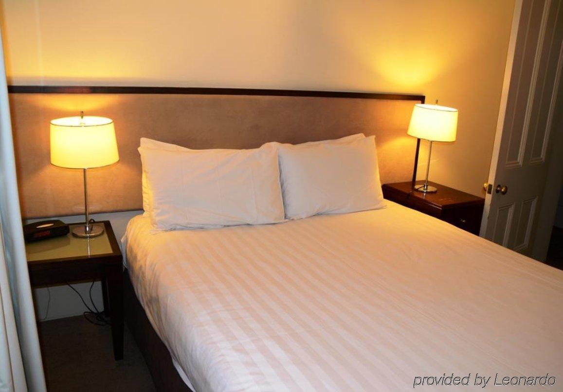Quest Gordon Place 4* Melbourne
