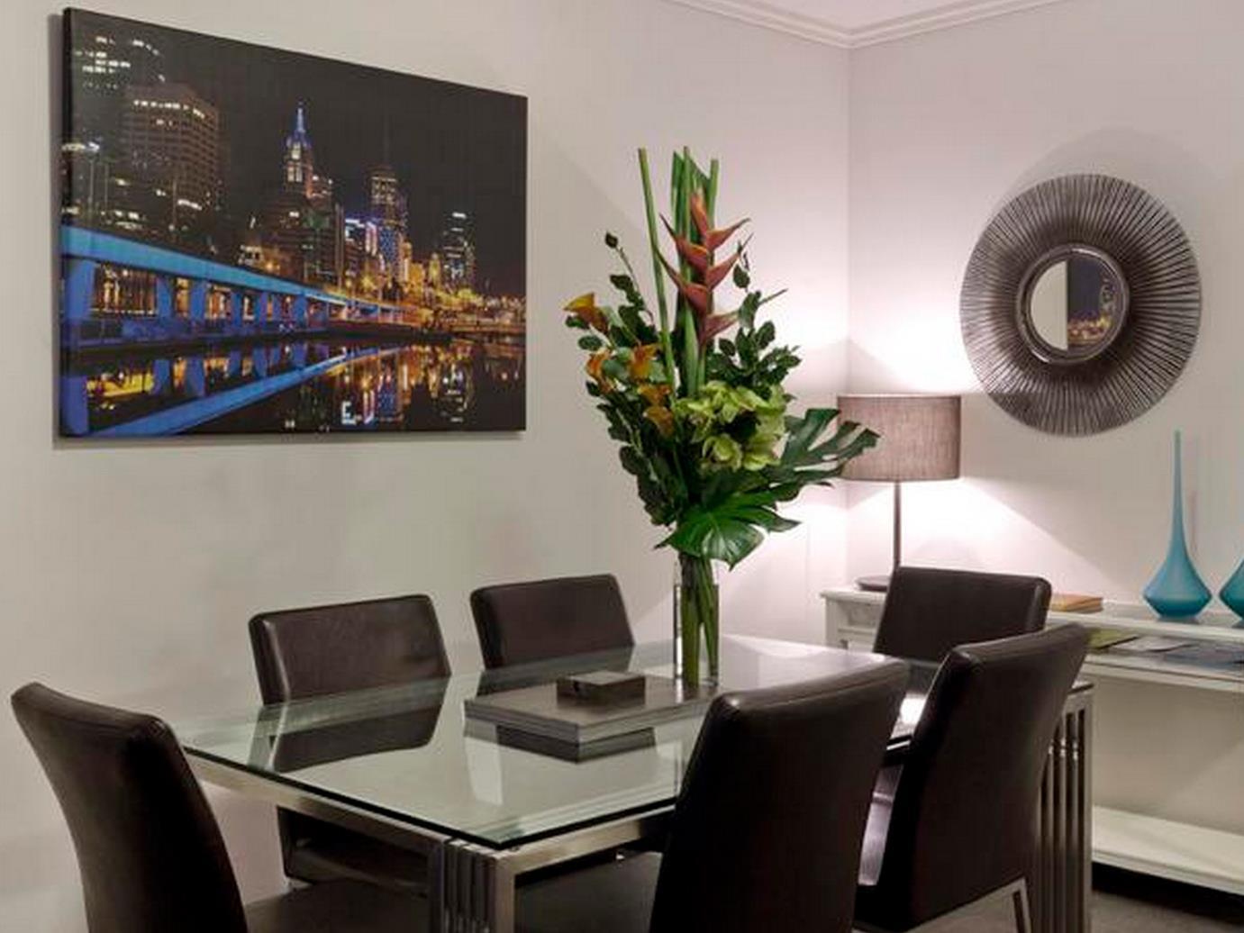 Bayviews Apartment