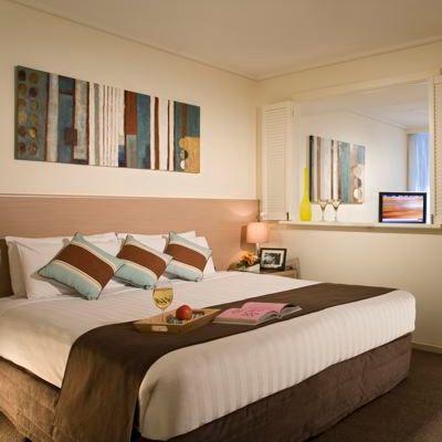 Quest Gordon Place 4*
