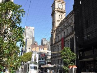 Quest Gordon Place Aparthotel 4*