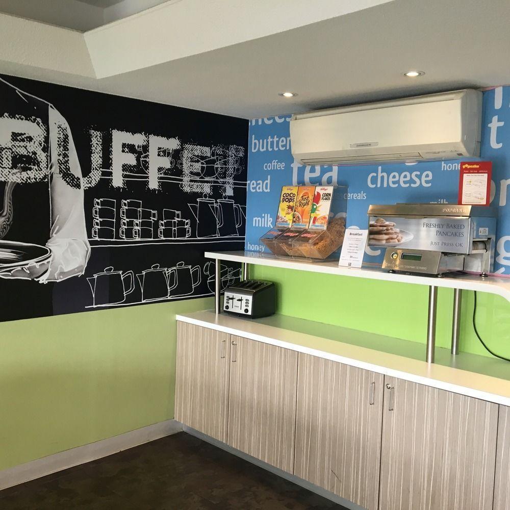 Ibis Budget - Fawkner Hotel 3*