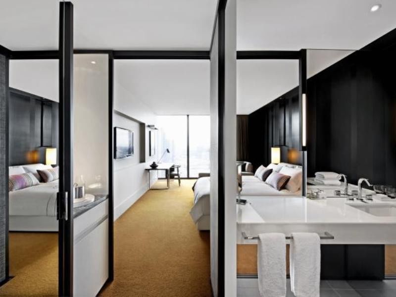 Crown Metropol 5* Melbourne