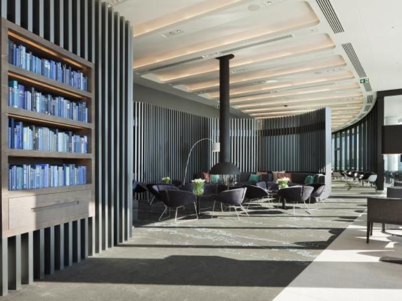 Hotel Crown Metropol 5*